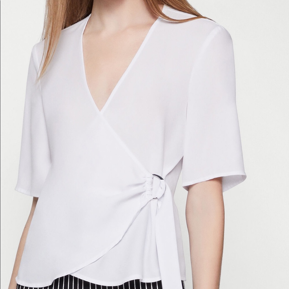 BcBg generation wrap top